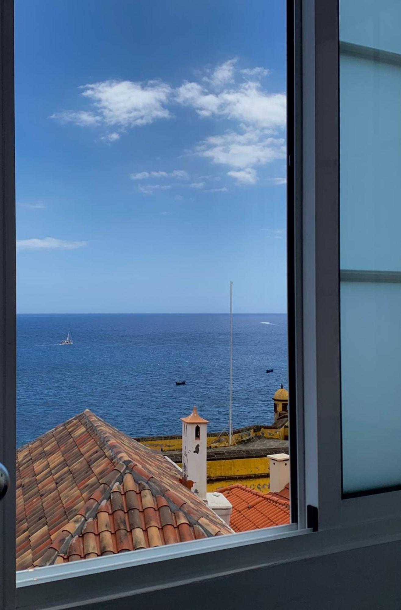 Vitorina Corte Guesthouse フンシャル エクステリア 写真